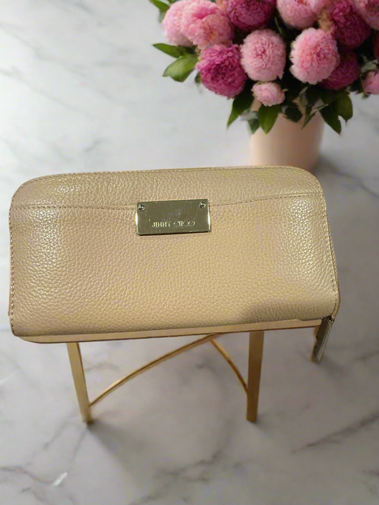 Jimmy Choo Nude Beige Leather Zip Wallet - Pre-Loved, Great Condition with COA