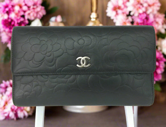 CHANEL Camellia CC Logo Lambskin Long Trifold Wallet with COA